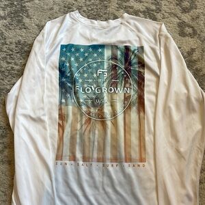 FLOgrown water shirt size S